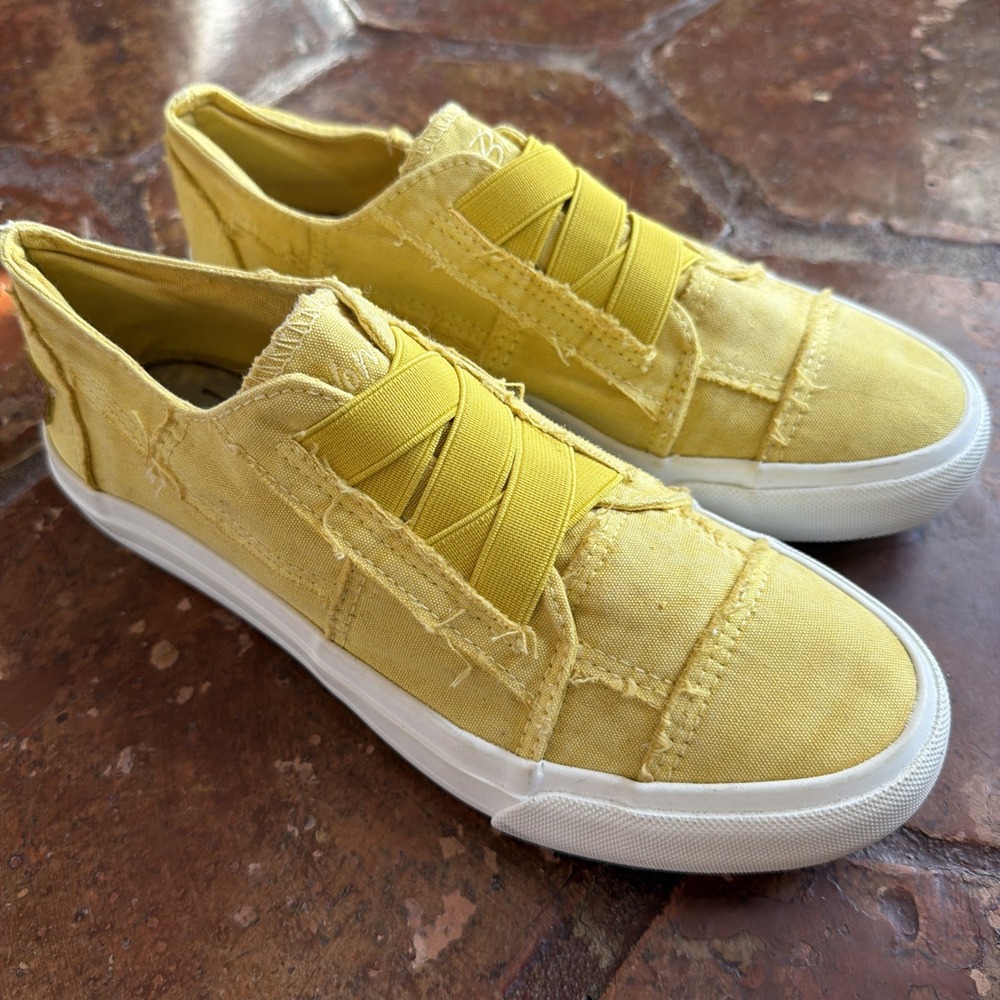 Blowfish Marley Women's Sneaker Yellow Slip On Frayed Edges 6.5